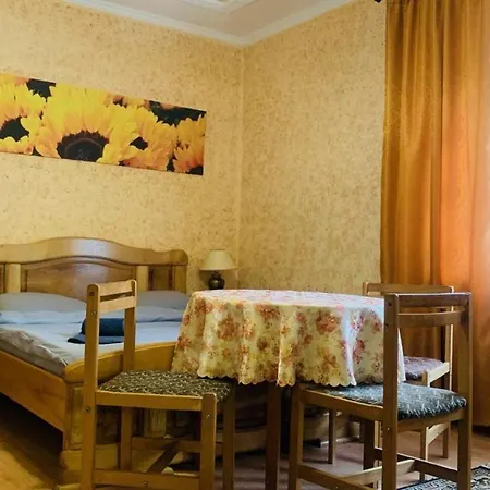 над річкою פוליאנה