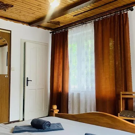 над річкою Gasthof Poljana